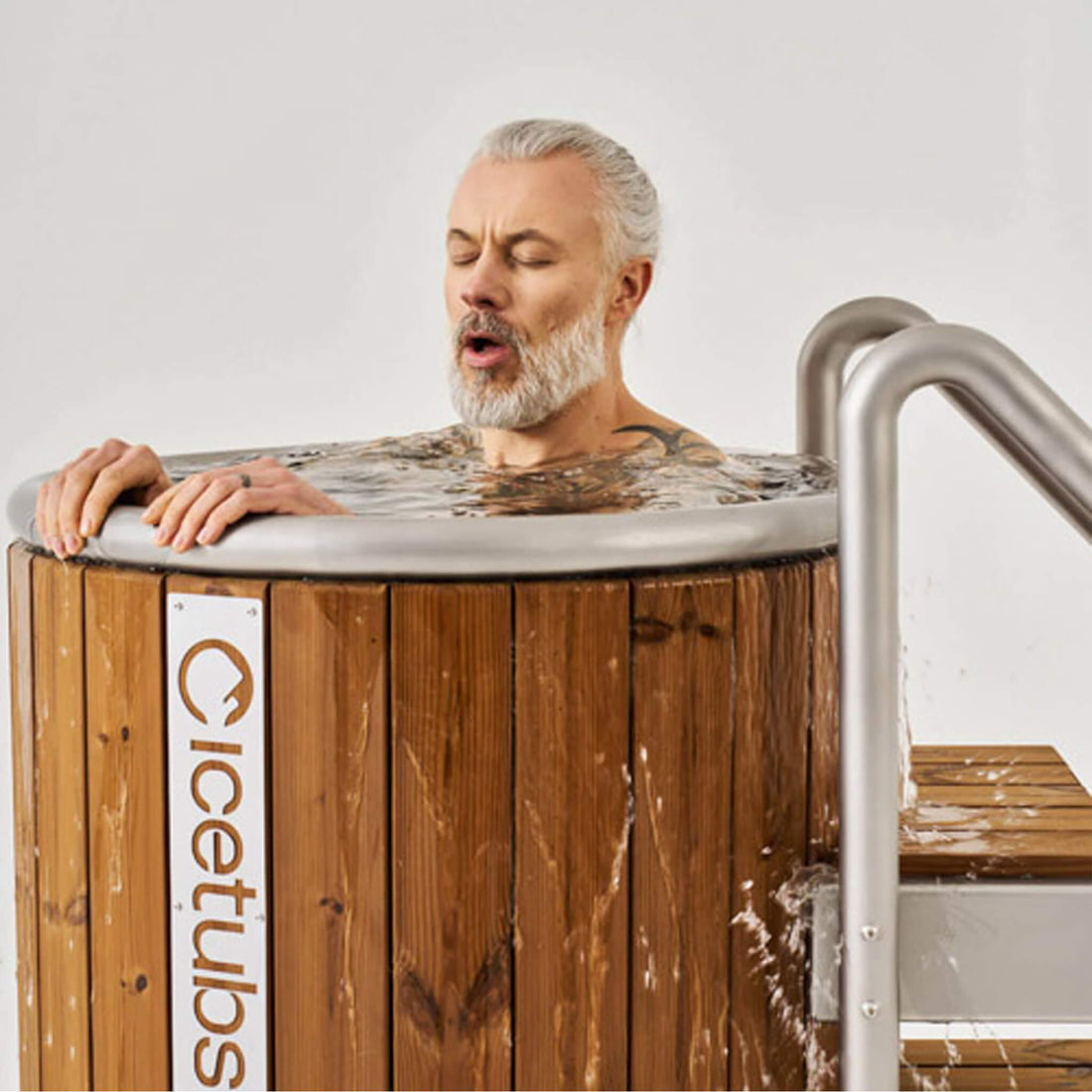 Cold Plunge Benefits: Why Everyone Is Taking the Plunge — And What the Science Actually Says